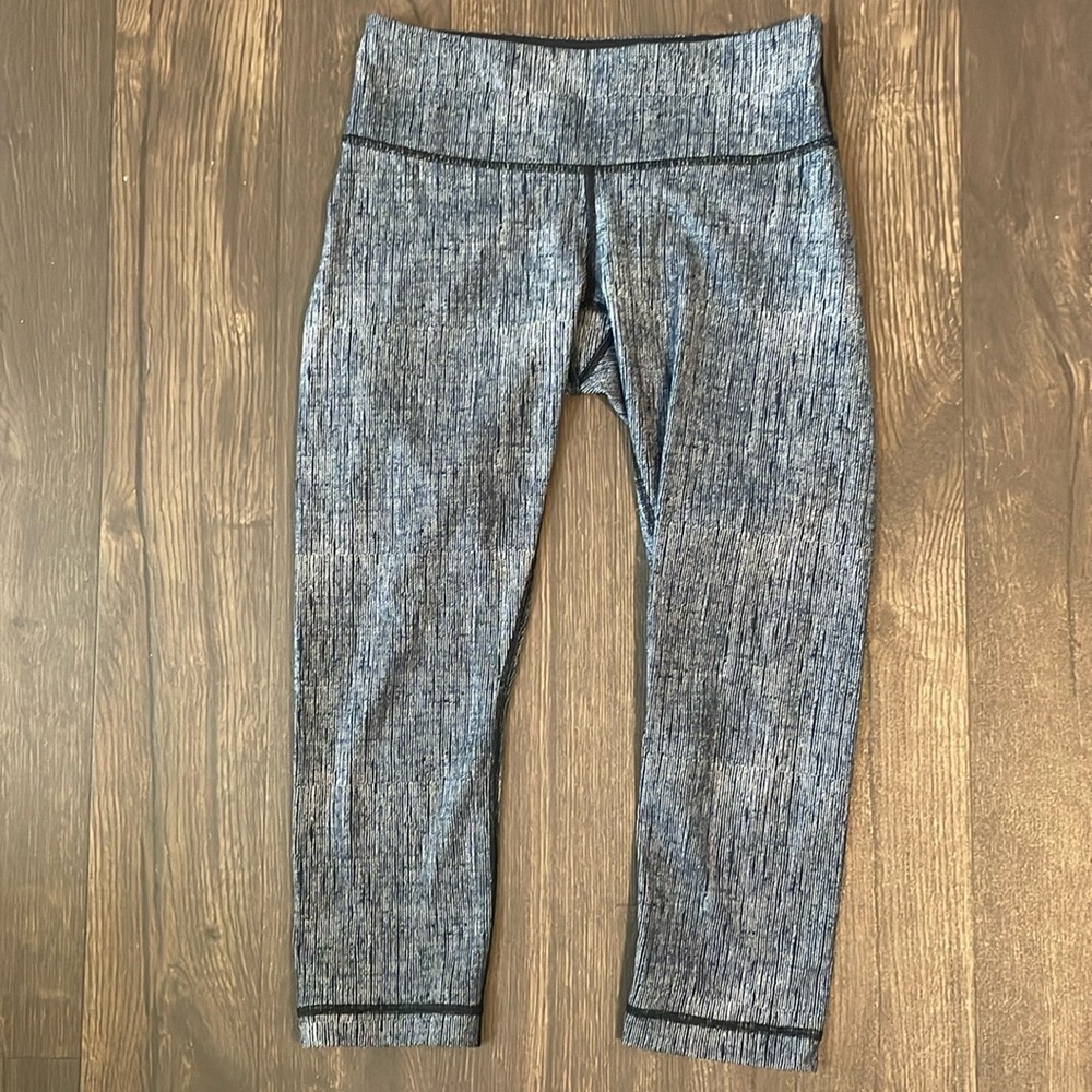 Lululemon cropped leggings